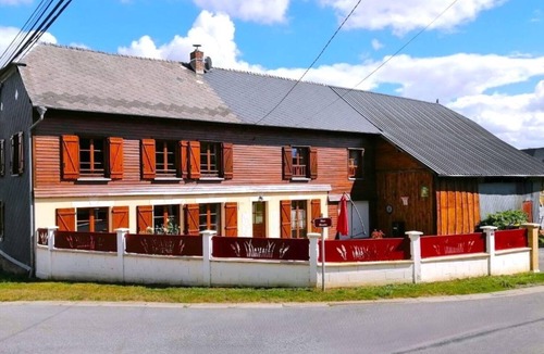 Givron House | LE Chant DES Oiseaux