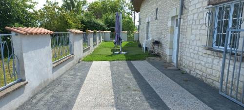 Pouant House | Le chant des oiseaux