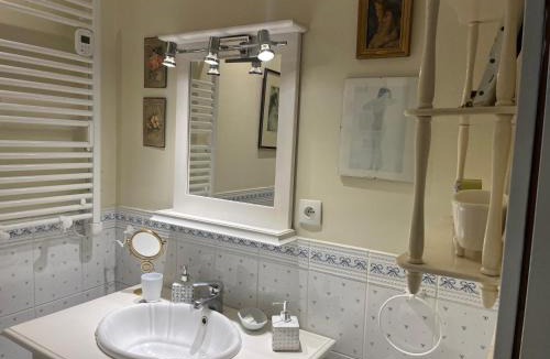 Giverny House | Le chant des roses