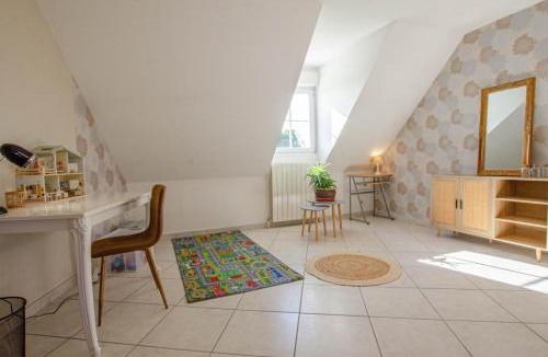 Lusigny-sur-Barse House | Le charles augustin