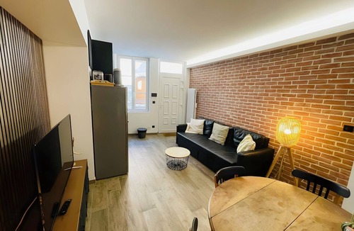 Barbatre House | Le Charmant Bailla | Science-Po