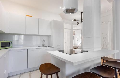 Poincare - Foch - Anatole France - Croix de Bourgogne Apartment | Le Charmant de Médreville - 6pers - 3ch - 2sdb