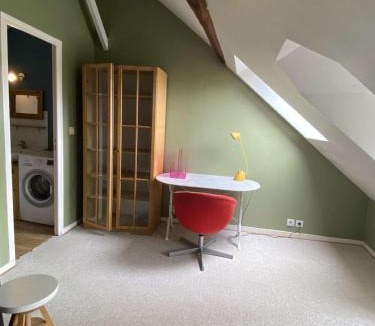 Saint-Julien Apartment | Le charmant Geôle