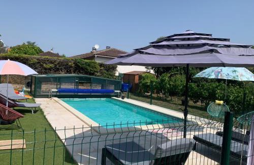 Montignac-Charente Apartment | Le charmant studio