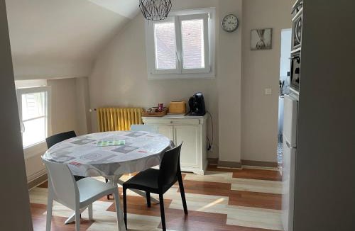 Bellechaume House | Le charme d'othe