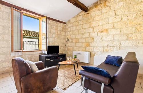 Aigues-Mortes Medieval City Apartment | Le charme de l'ancien, T2 au cœur d'Aigues Mortes