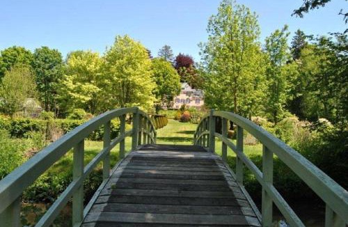 Mezilles Villa | Le Charme