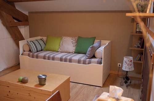 Versols-et-Lapeyre House | Le Chat Blanc