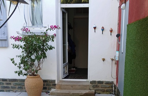 Beauvoir-sur-Mer Apartment | Le Chat Bleu apartment, adjoining owner's house shared garden