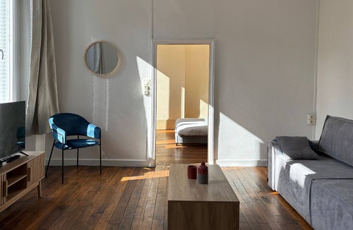 Autun Apartment | Le chat perché