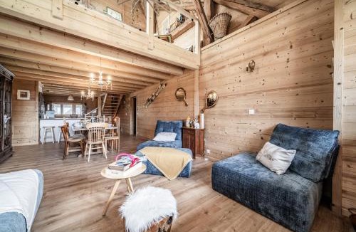 Bernex House | Le Chat Perché