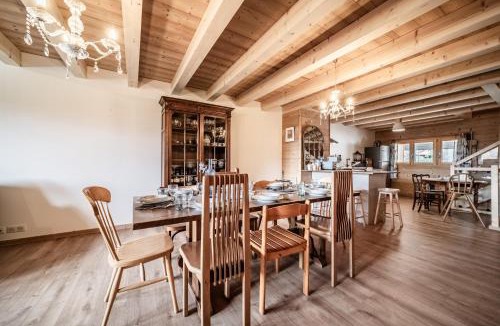 Bernex House | Le Chat Perché