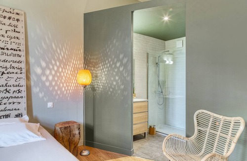 Saint-Jean-le-Comtal House | Le Chateau de Camille