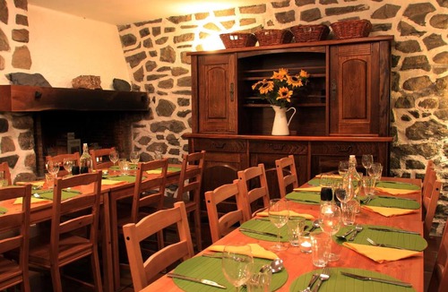 Oz-en-Oisans Bed & Breakfast | Le Chateau d'Oz