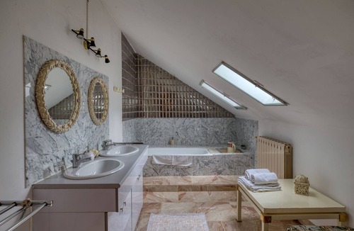 Poligne House | le Chateau du Bois Glaume