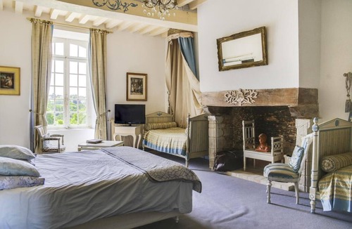 Poligne House | le Chateau du Bois Glaume