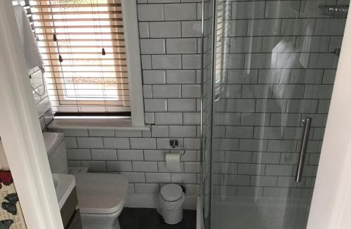 New Forest District Bed & Breakfast | Le Chateau