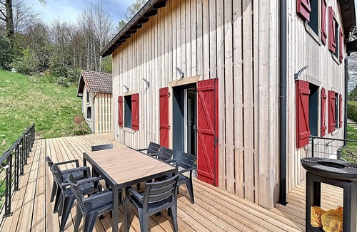 Le Tholy House | Le Chemin des Cerisiers - Maison vue montagne