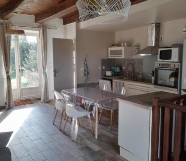 Bazouges-la-Perouse House | Le Chene Rose