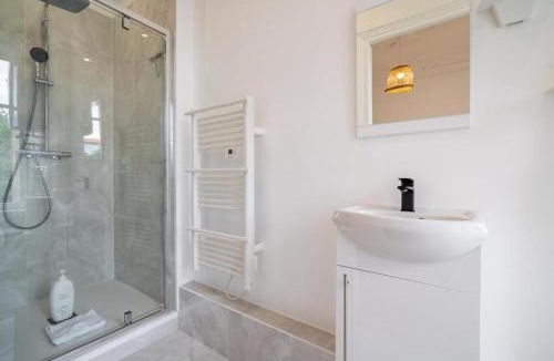 Poincare - Foch - Anatole France - Croix de Bourgogne Apartment | Le Chic de Médreville - 6pers - 3chambres - Calme