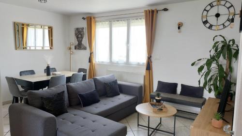 Dreux Apartment | Le CHIC ETHNIC DREUX