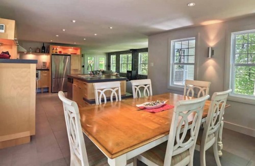 Rawdon Ski Chalet | Le Chic Sur La Piste