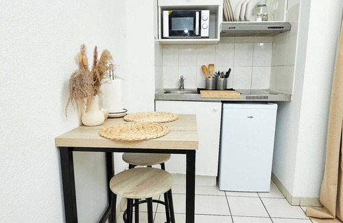 Hopitaux-Facultes Apartment | Le Chic Urbain *Hospitals/Faculty* Free parking