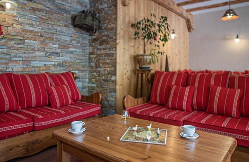 Hirmentaz Hotel | Le Christania