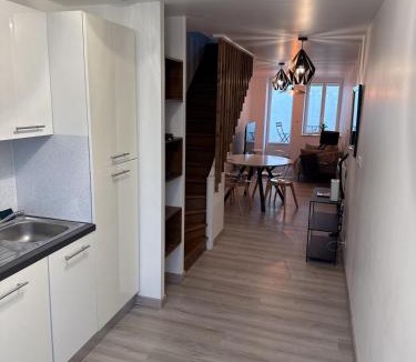 Neufchateau House | Le Cinq