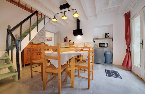 Issel House | Le Clôt , Charmante Propriété Barbecueparking Animaux de Compagnie Acceptés!