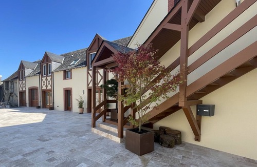 Chammes Apartment | Le Clos de Loré