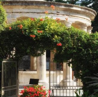 Grignan Hotel | Le Clair de la Plume - Teritoria