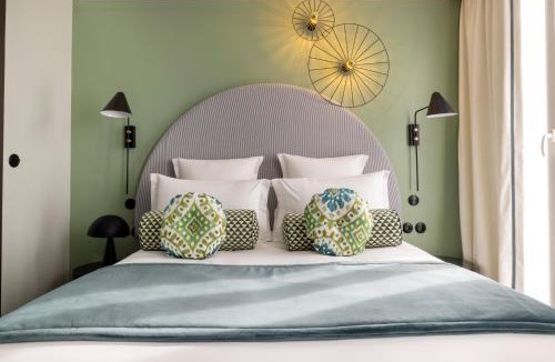 Quartier de la Folie-Mericourt Hotel | LE CLARK HOTEL