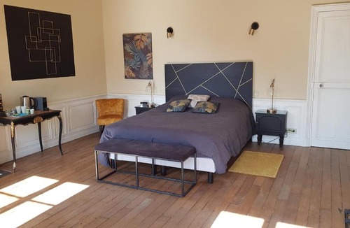Meung-sur-Loire Bed & Breakfast | Le Cloître Saint-Liphard