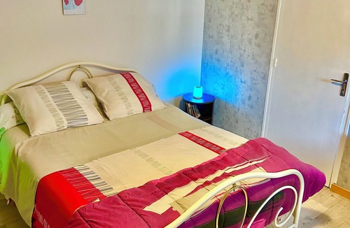 Villefranche-de-Rouergue Bed & Breakfast | Le Clos du Mûrier is located in a quiet, pleasant countryside setting.