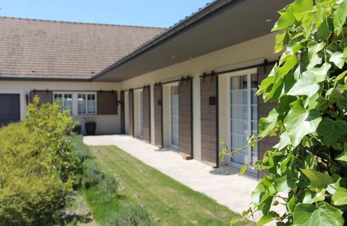 Saint-Martin-en-Biere House | Le Clos 24