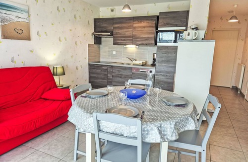 Saint-Ideuc Apartment | Le Clos Bastille by Interhome