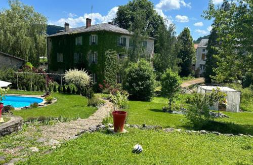 Ferrieres-sur-Sichon Bed & Breakfast | Le CLOS BOURBON