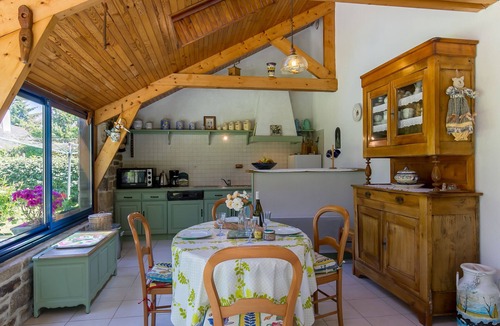 Commana House | Le Clos de Goaz Ar Vern by Interhome