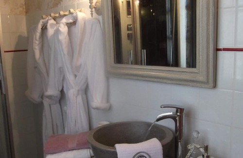 Vouthon House | Le Clos de La Font Queroy