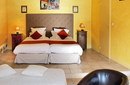 Grignan House | Le Clos de la Tuilière