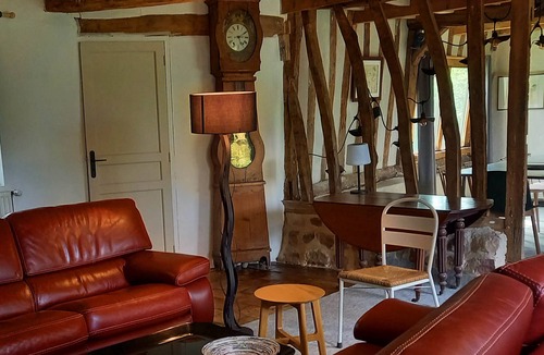 Angiens Cottage | Le clos de silleron: charm, tradition, large garden near from the beach.