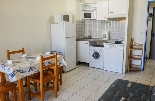 Saint-Cyprien Plage Apartment | Le Clos de St Cyprien by Interhome
