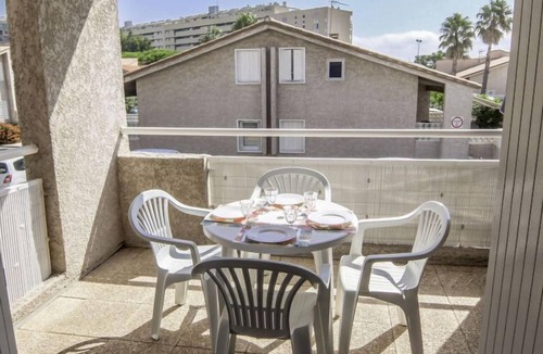 Saint-Cyprien Plage Apartment | Le Clos de St Cyprien by Interhome