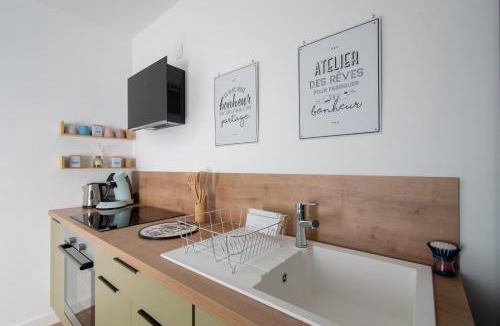 Lunel Apartment | Le Clos des Arènes Climatisation wifi Petite Camargue