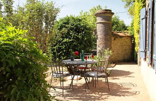 Turny House | le clos des artistes - Gîte