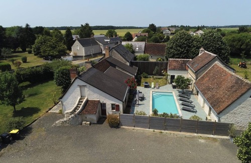 Azay-sur-Cher Cottage | Le Clos des Buis 2, 6 Personnes, Climatisation, Piscine, Entre Tours et Amboise