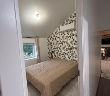 Chaintre Apartment | Le Clos des Cadots - Apt 2ème Sud