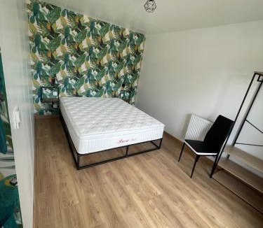 Chaintre Apartment | Le Clos des Cadots - Suites équipées