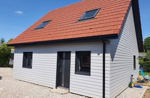Carly House | Le Clos des Cajaviris 2